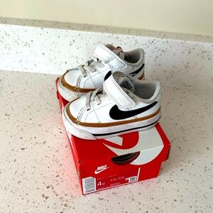 Toddler Boy Nike Court Legacy | Size 4